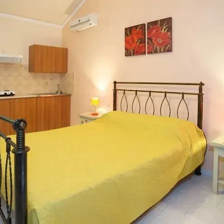Myrtia Apartamento *